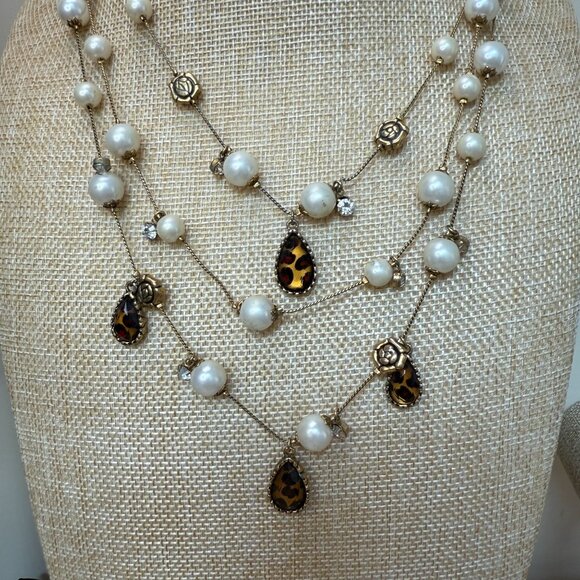 Betsey Johnson Leopard & Pearl Multi-Row Illusion Necklace & Earrings Set - Picture 14 of 14
